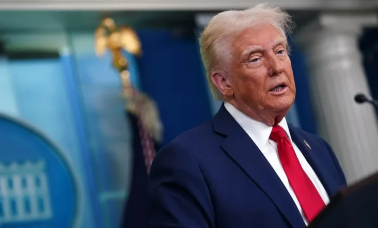 El presidente de EE.UU., Donald Trump, en una fotografía de archivo. EFE/ Will Oliver