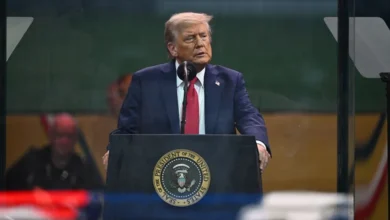 El presidente de Estados Unidos, Donald Trump (i), el 14 de junio de 2025. EFE/EPA/Kent Nishimura